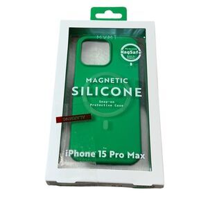 NEW MVMT iPhone 15 Pro Max Phone Case Magnetic Silicone Green NIB